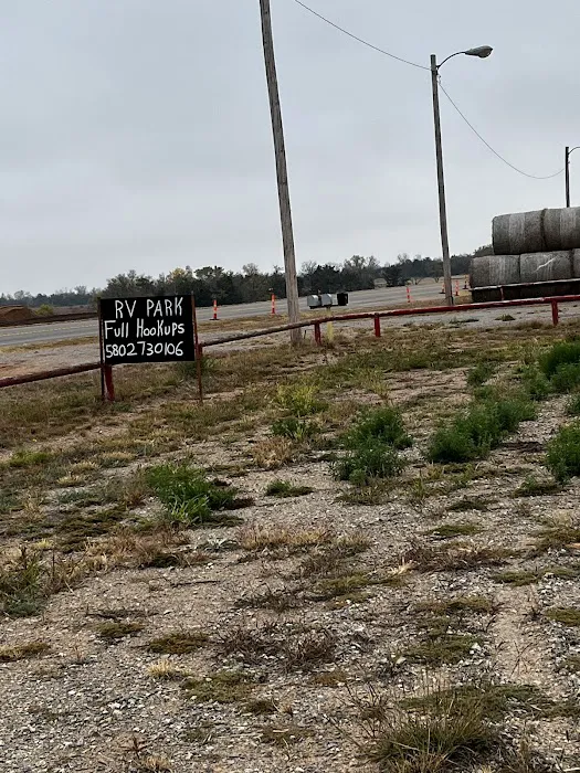 RV Park - Bryant Picture 3
