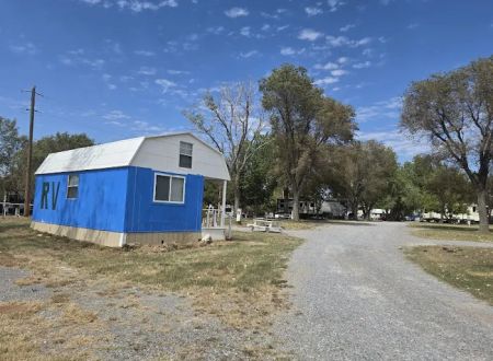 Cottonwood RV Family Park