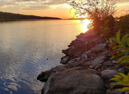 Quarry Cove Park