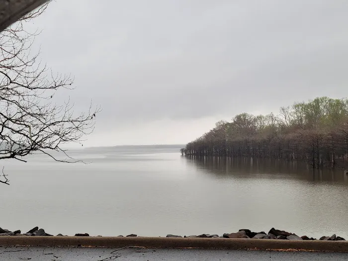 Quarry Cove Park Picture 3