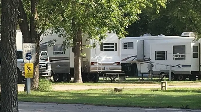 All Seasons RV Park Picture 9