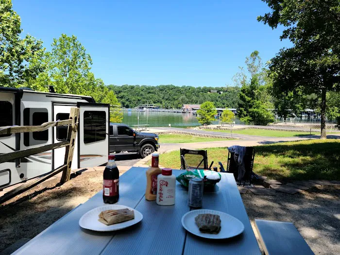 Viola Park Campground Picture 9