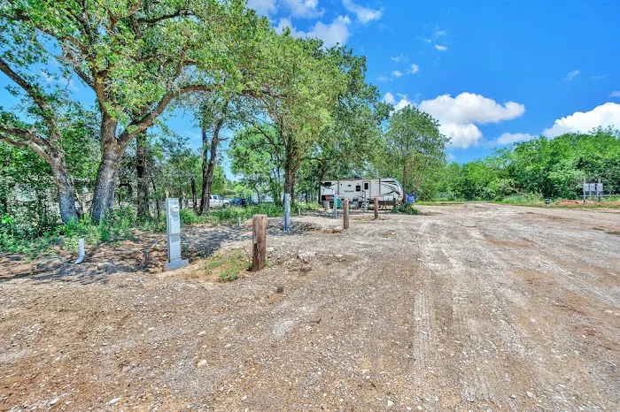 Whitney Finnway RV Park Picture 3