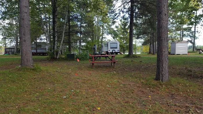 Sandy Pines Campground LLC Picture 4
