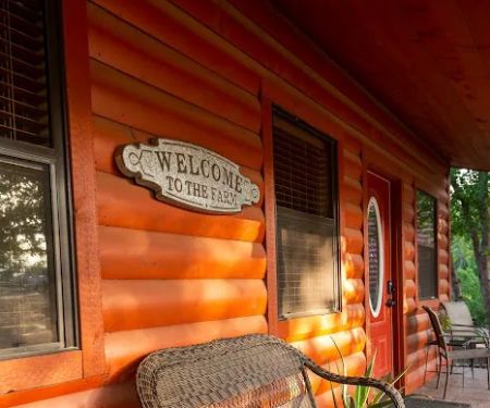 Nicole Creek Cabins and RV Park