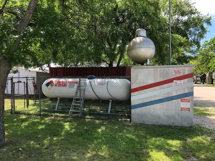 North Crest RV Park & Propane Picture 4
