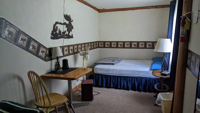 Wildhurst Lodge & Campground Picture 4