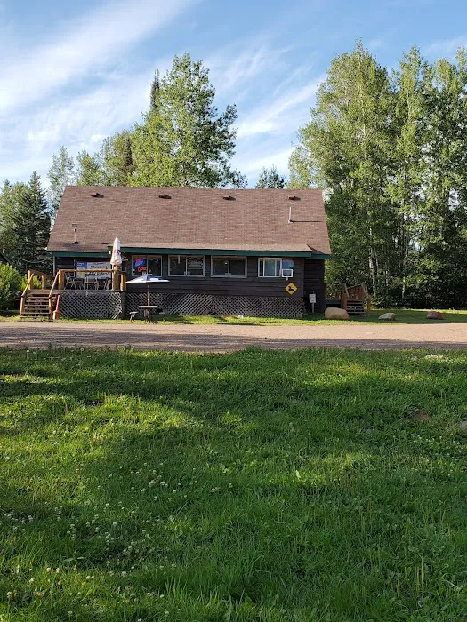 Wildhurst Lodge & Campground Picture 1