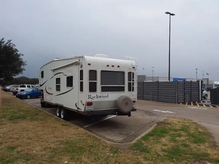 Lake Creek RV Campground Picture 4