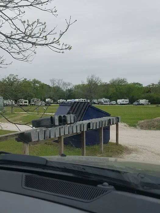 Waco RV Park Picture 7