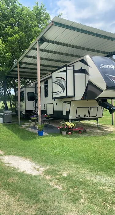Waco RV Park Picture 4