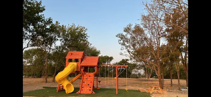 Imagine Communities Waco RV Park Picture 3
