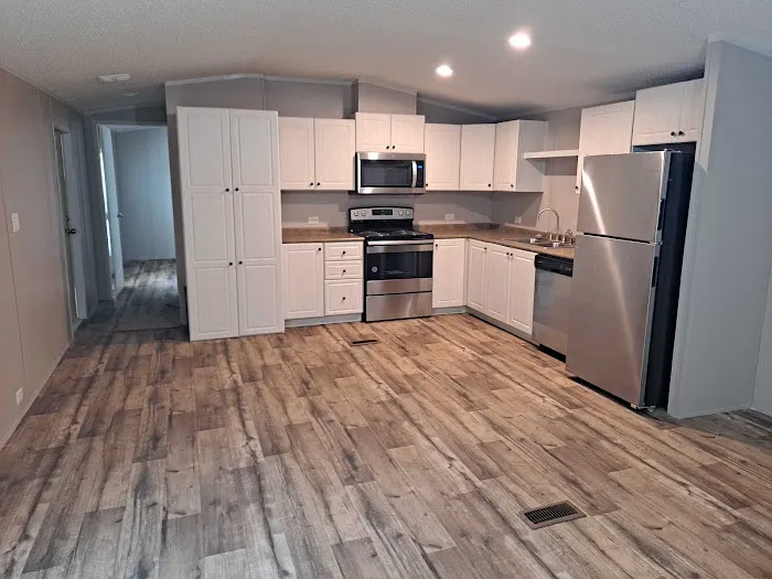 Waco Mobile Home Park Picture 7