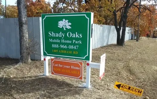 Waco Mobile Home Park Picture 9