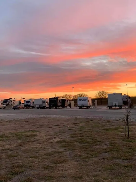 Bellringer's RV Park, Storage and Parts Picture 5