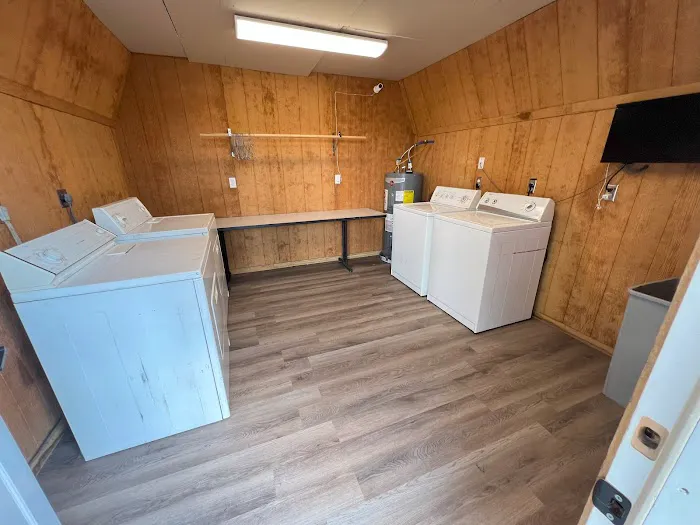 Open Valley RV Park Picture 8
