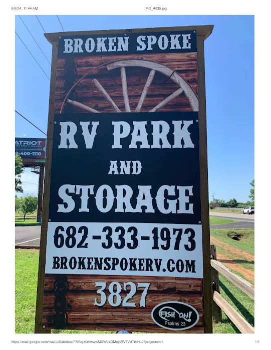Broken Spoke RV Park Texas Picture 4