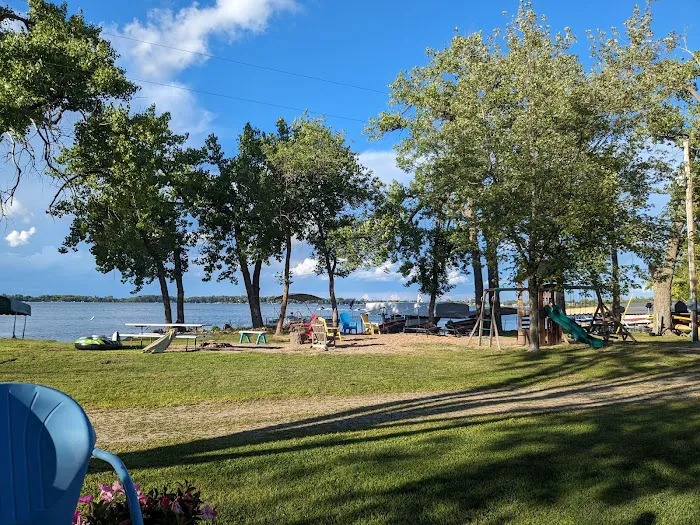 Maple Island Resort - Seasonal Campground ONLY Picture 3