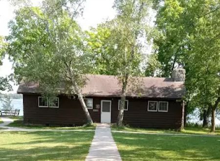 Hidden Lake Modern Group Center