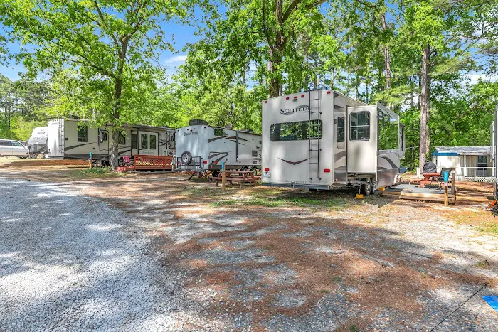 Shady Lake RV Park Picture 10