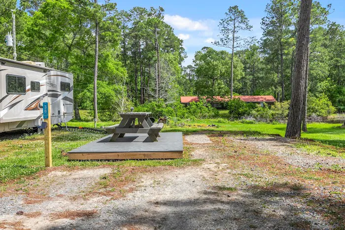 Shady Lake RV Park Picture 6