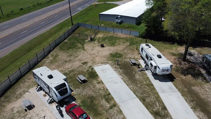 Southern Pines RV Campground Picture 5