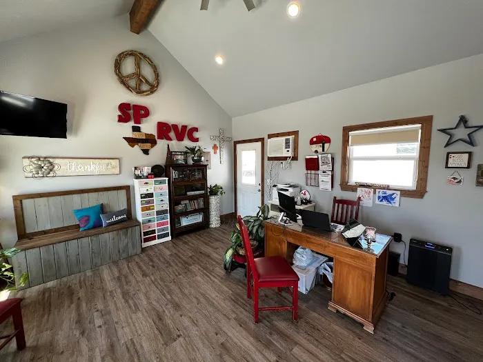 Southern Pines RV Campground Picture 7