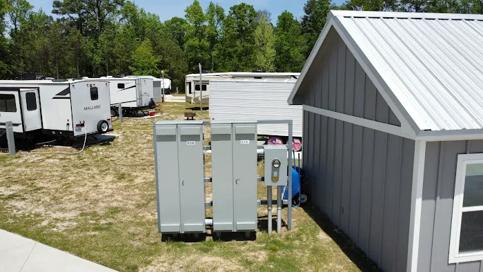 Southern Pines RV Campground Picture 3