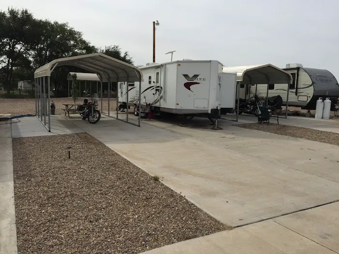 Shady Lane Rv Park Picture 4