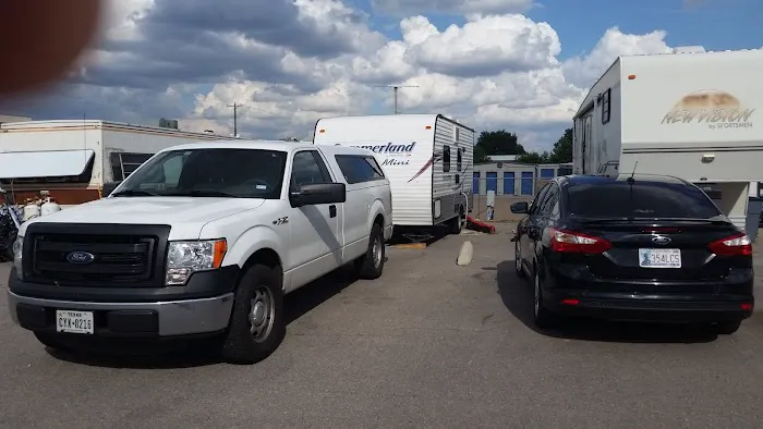 Hang'Em High RV Park Picture 5