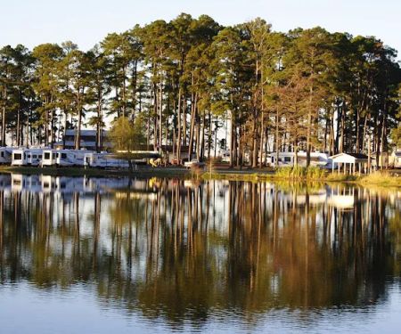 Lakeview Park & Beach