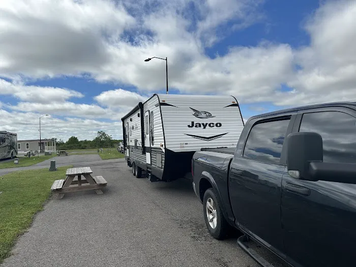 Lake Charles RV Resort by Rjourney Picture 8