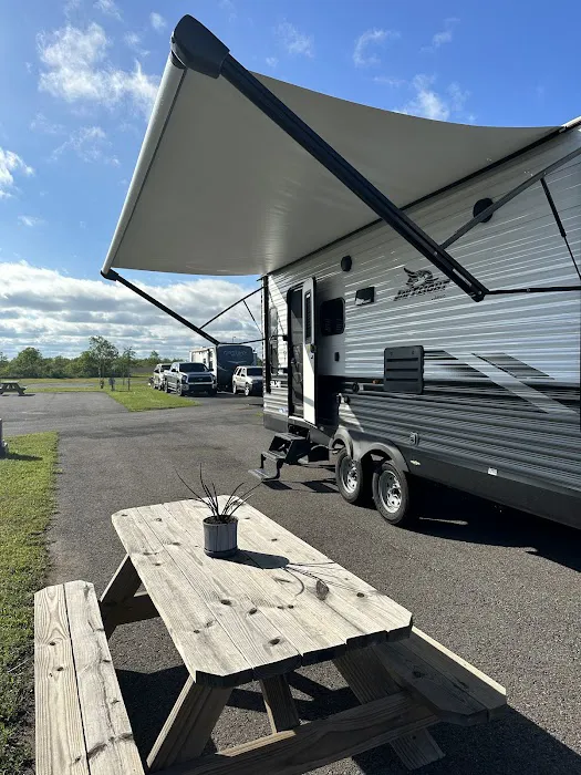 Lake Charles RV Resort by Rjourney Picture 5