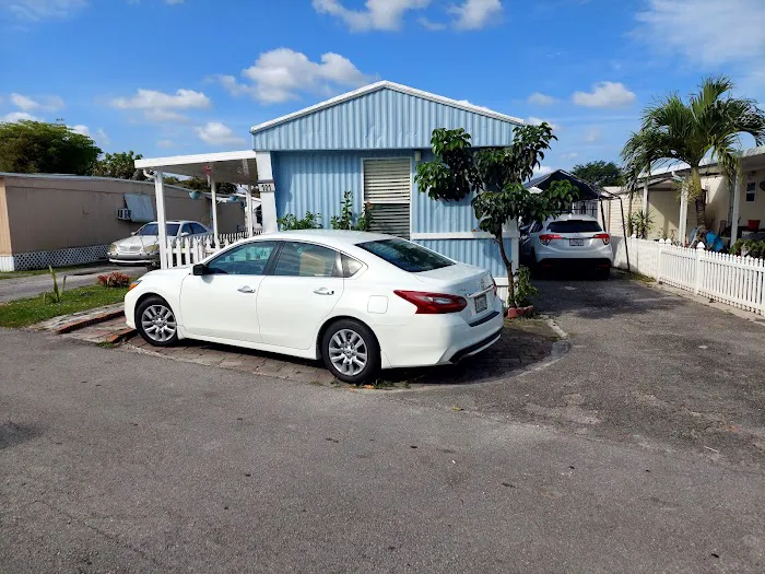 Honey Hill Mobile Home Park Picture 1