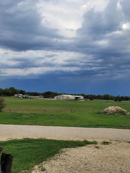 Speegleville RV Park Picture 6