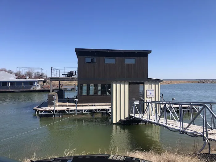 Lake Waco Marina and RV Campground Picture 2