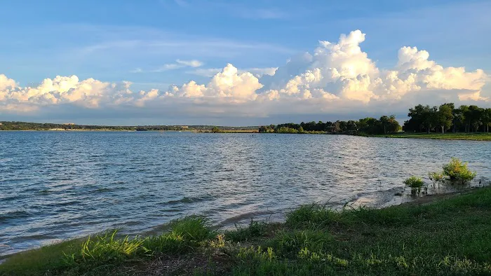 Lake Waco Marina and RV Campground Picture 7