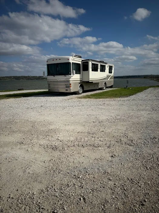 Lake Waco Marina & RV Park Picture 3