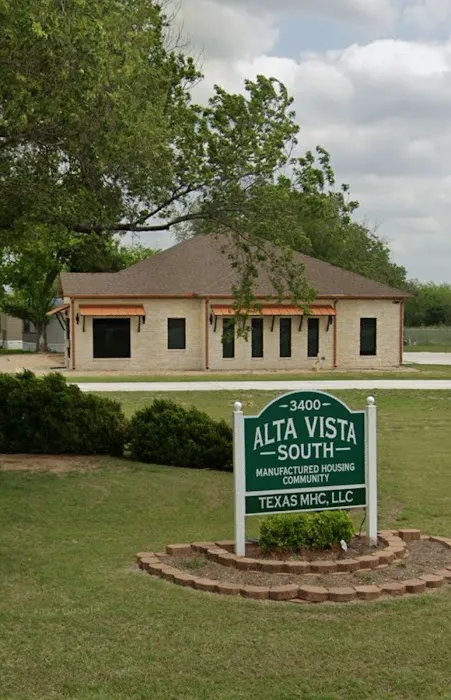 Alta Vista South Community Picture 2