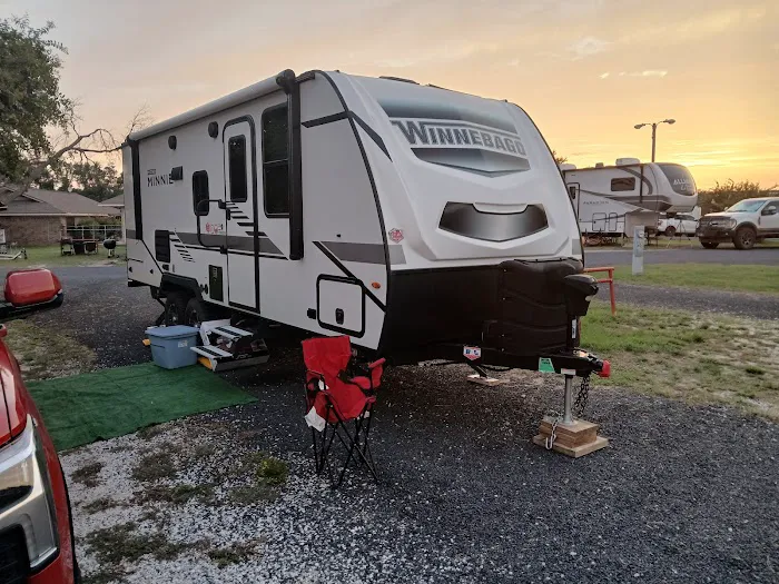 Central Texas RV Park Picture 7