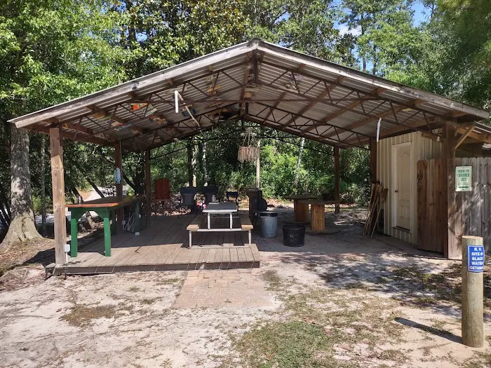 Blackwater Getaway Campground Picture 7