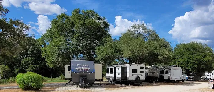 Franklin Oasis RV Park Picture 6