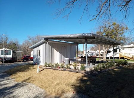 Thorp Spring RV Park