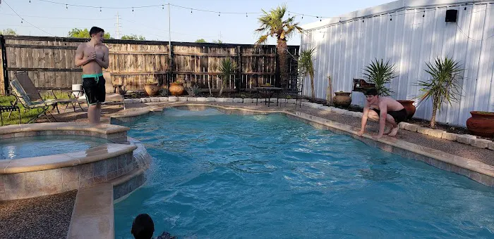 Granbury RV Park Picture 3