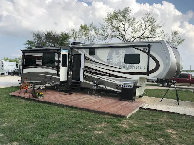 Granbury RV Park Picture 5