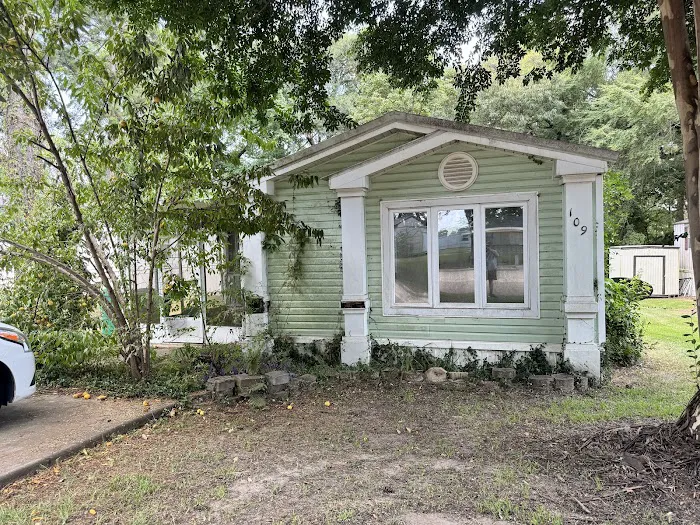 Northwood Mobile Home Park Picture 4