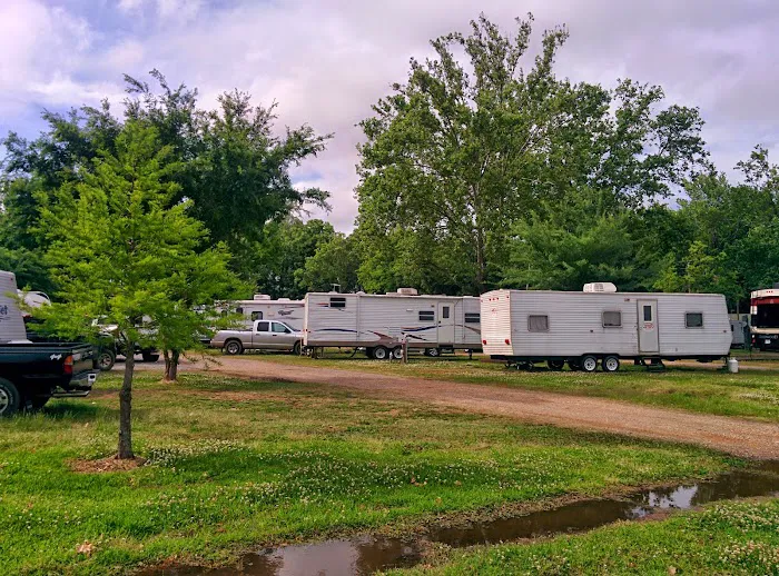 Bayou Boeuf RV & Campgrounds Picture 7