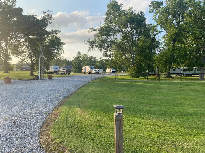 Alexandria RV Park Picture 3