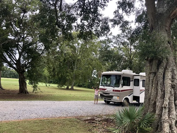 Alexandria RV Park Picture 5