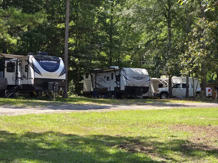 Sweet Gum RV Park Picture 3